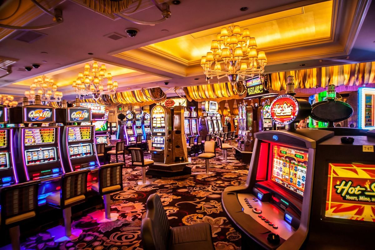 bad video Baccarat Tables